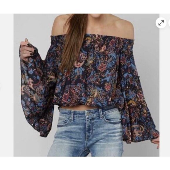 Free People Free Spirit Printed Off-The-Shoulder Bell Sleeve Top Boho Festival S - Picture 1 of 8